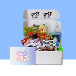 Mix Boy Box med racerbil, malebog 64 sider, fiberpenne, squeeze dyr og voksende æg til drenge 3-8 år.